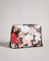 <P><Span Style="Text-Decoration: Underline;">Retro Flood Saffiano Deboss Washbag</Span></P>
<P>‚Ä𬮬´‚Ä𬮬´‚Ä𬮬´It‚Äπ¬...